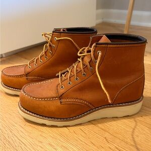 Red Wing Shoes Classic Moc boots